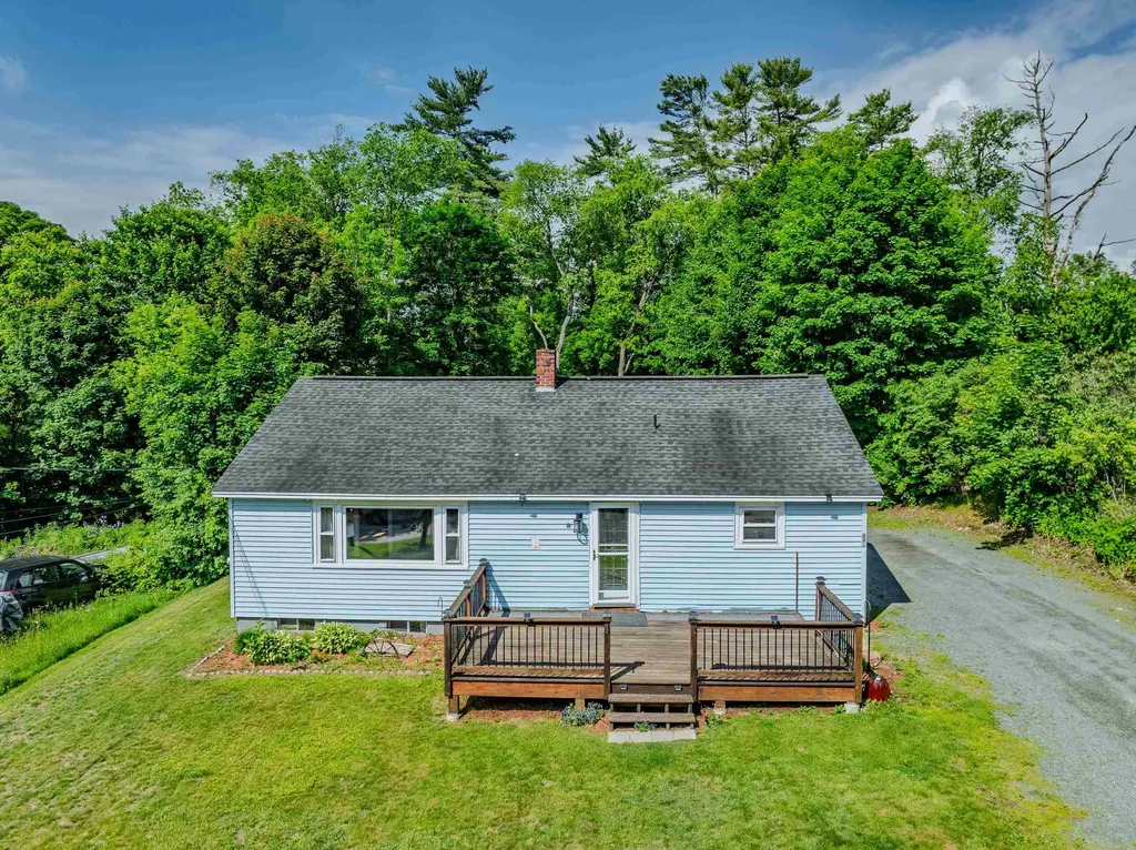 59 Bishop Street Littleton NH 03561