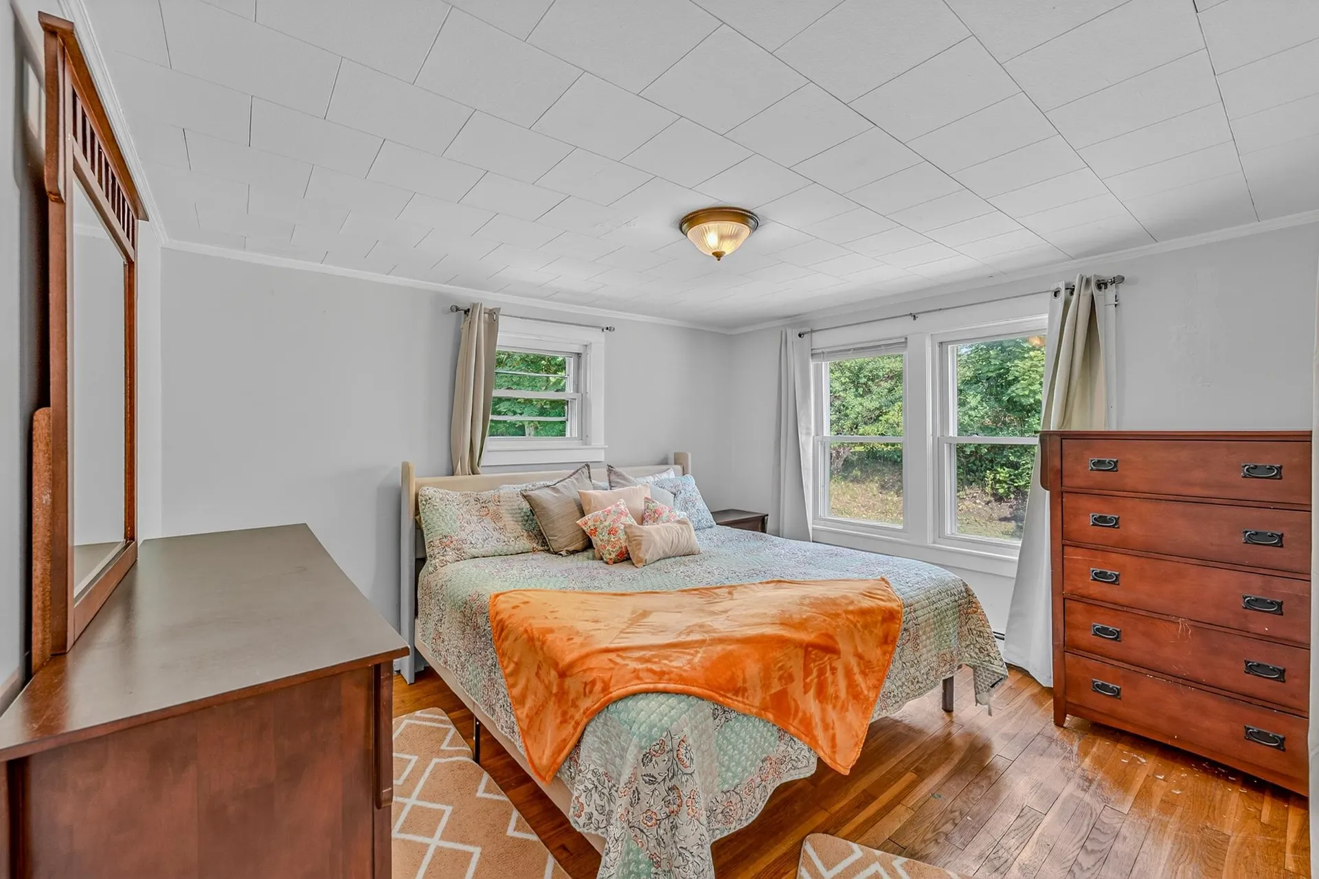 59 Bishop Street Littleton NH 03561