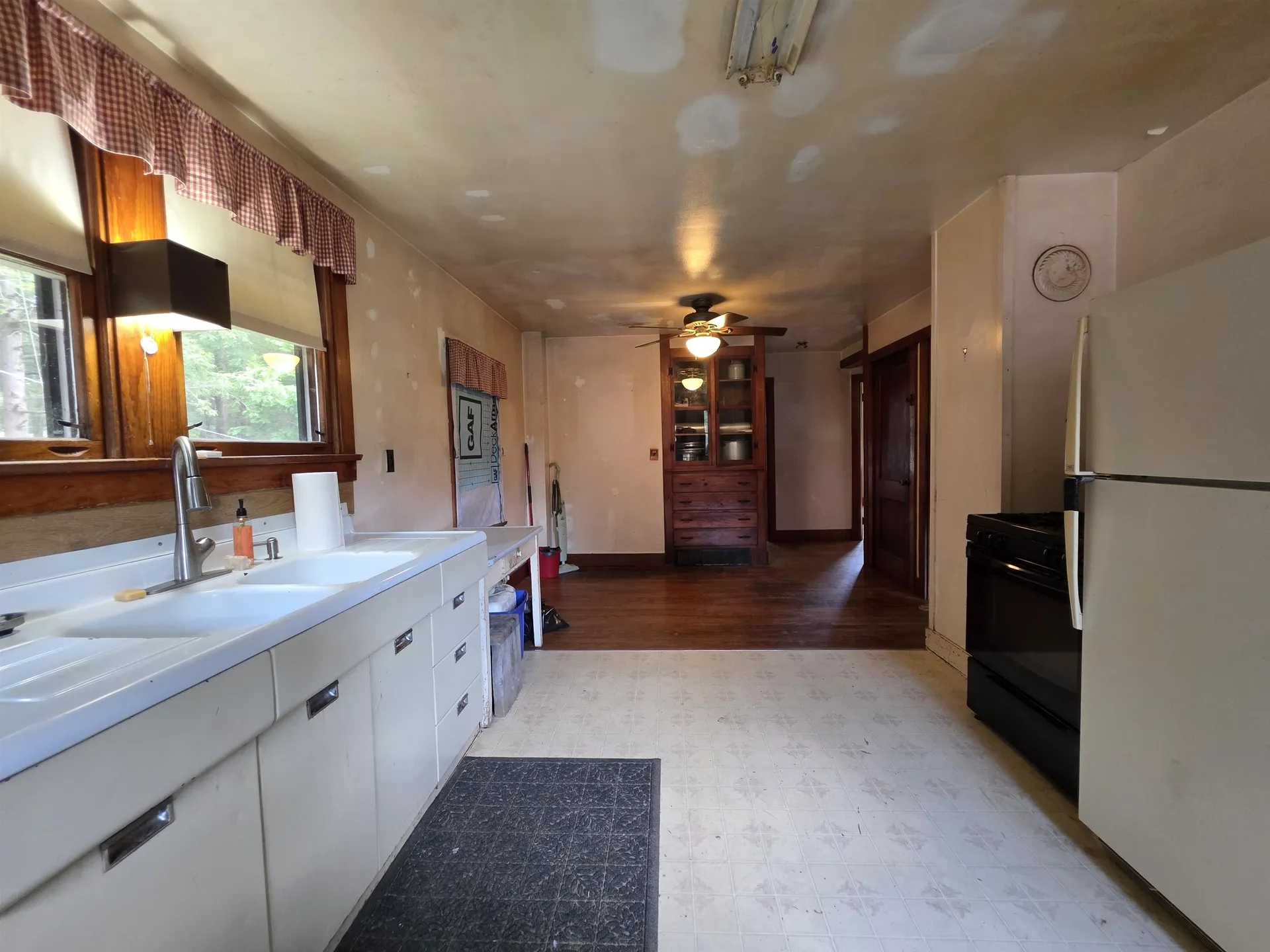373 Vermont Route 30 Newfane VT 05345