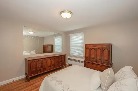 41 Bruce Road Manchester NH 03104