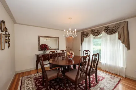 41 Bruce Road Manchester NH 03104