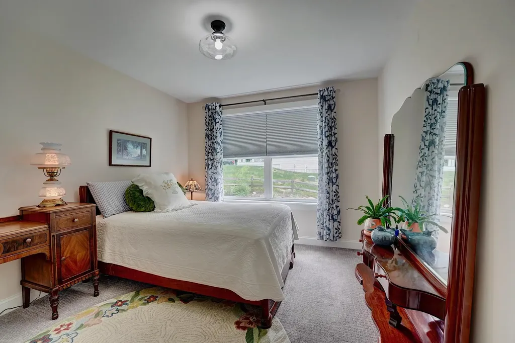 165 Breezy Way Barrington NH 03825
