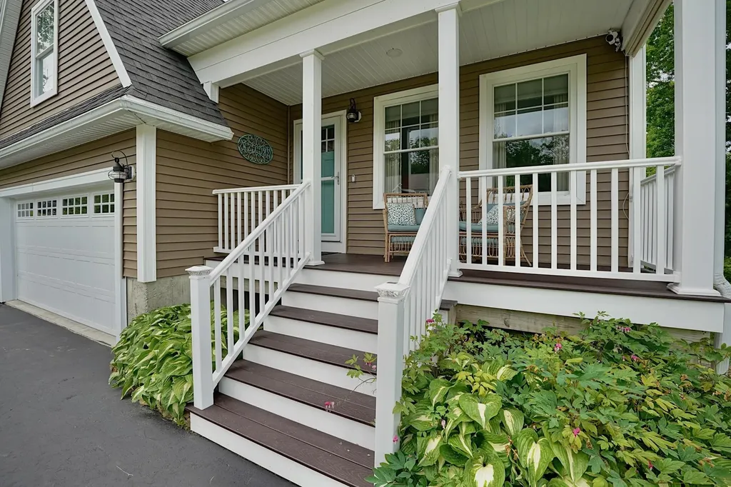 165 Breezy Way Barrington NH 03825