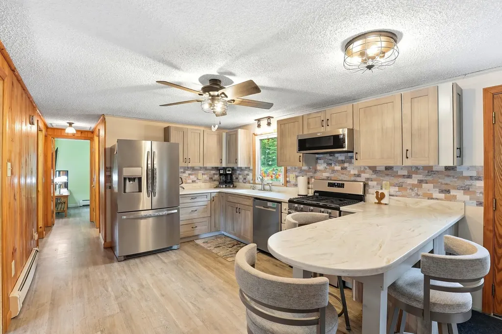 9 Horne Road Belmont NH 03220