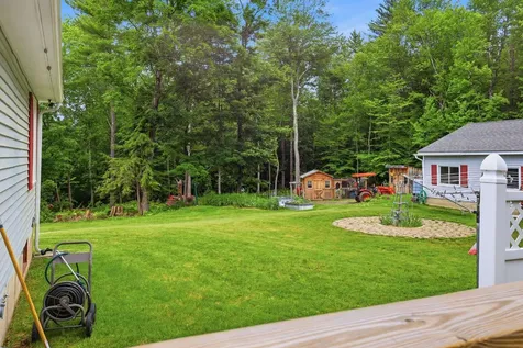 9 Horne Road Belmont NH 03220