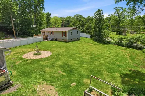 9 Horne Road Belmont NH 03220