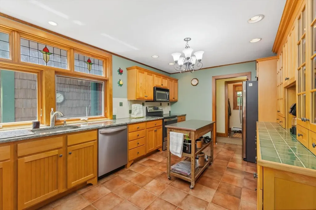 216 Old Forest Road Stoddard NH 03464