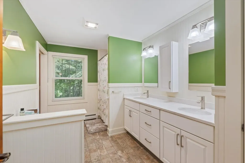 216 Old Forest Road Stoddard NH 03464