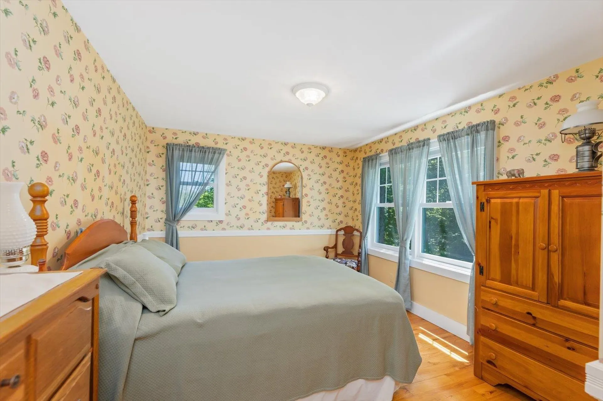 216 Old Forest Road Stoddard NH 03464