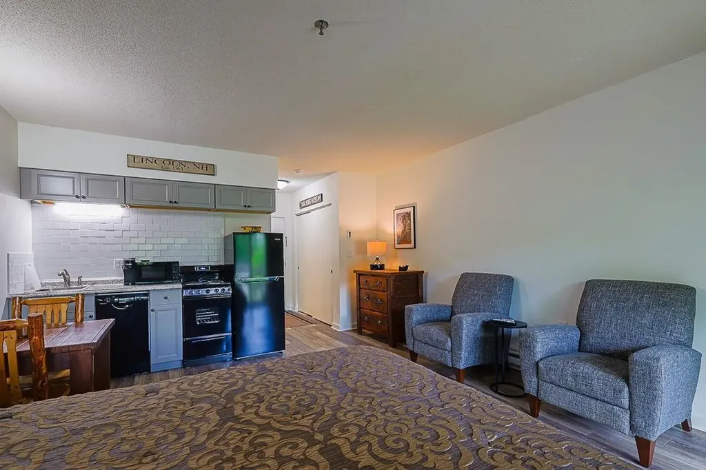 36 Lodge Road Lincoln NH 03251
