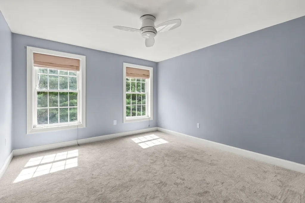 3 Rainbow Drive Nashua NH 03062