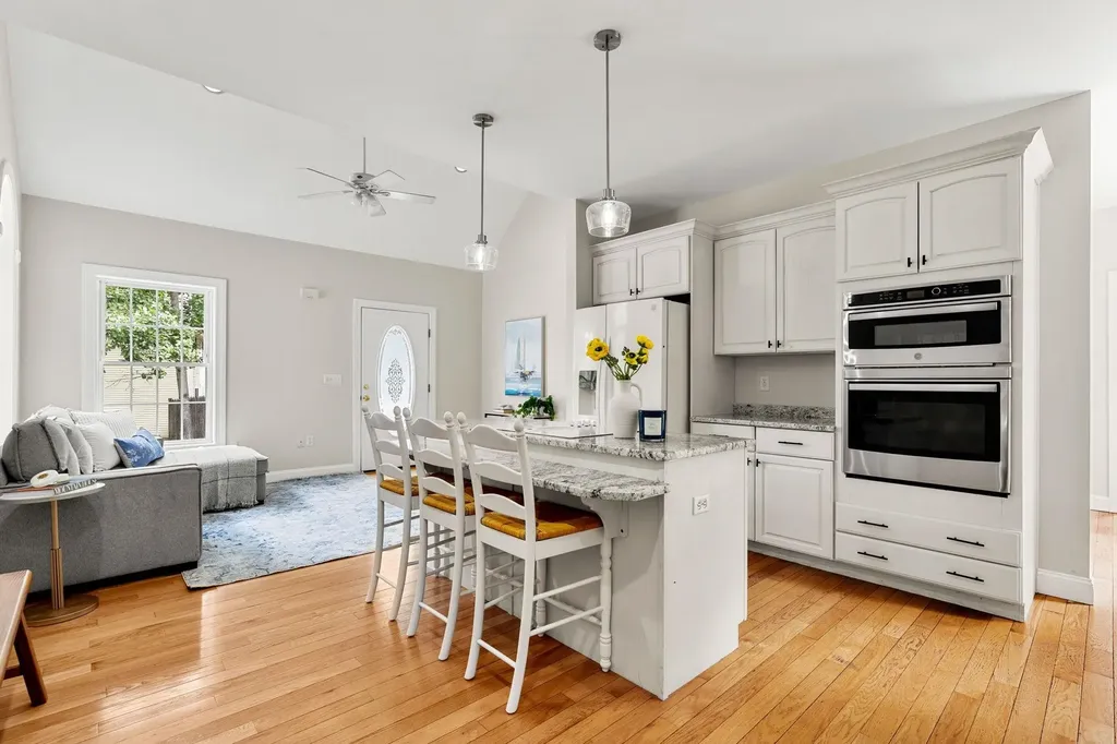 3 Rainbow Drive Nashua NH 03062