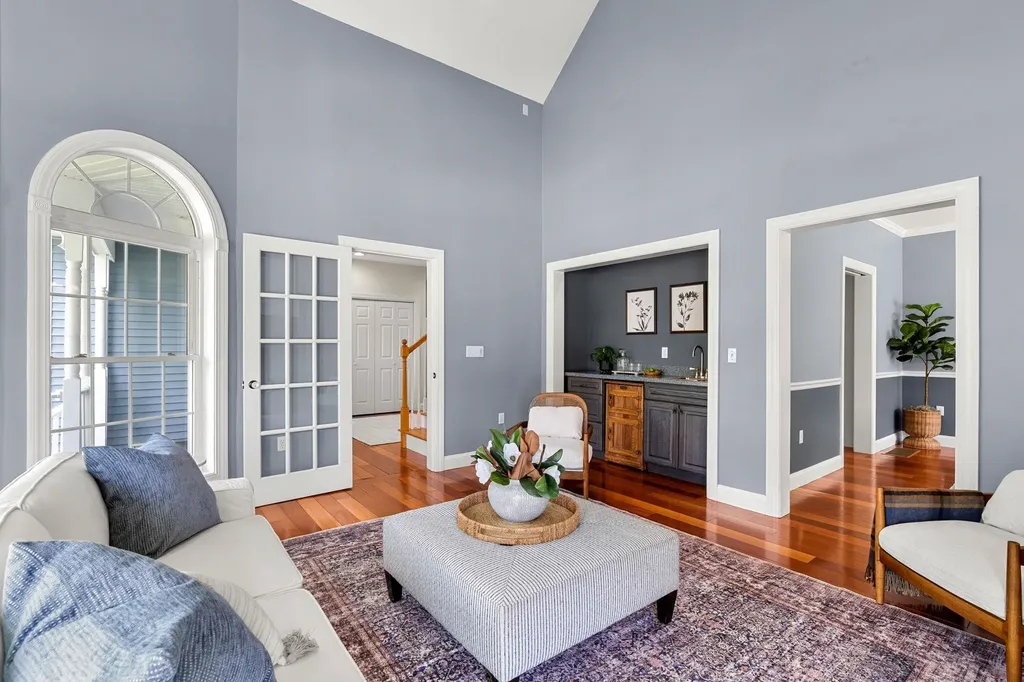 3 Rainbow Drive Nashua NH 03062