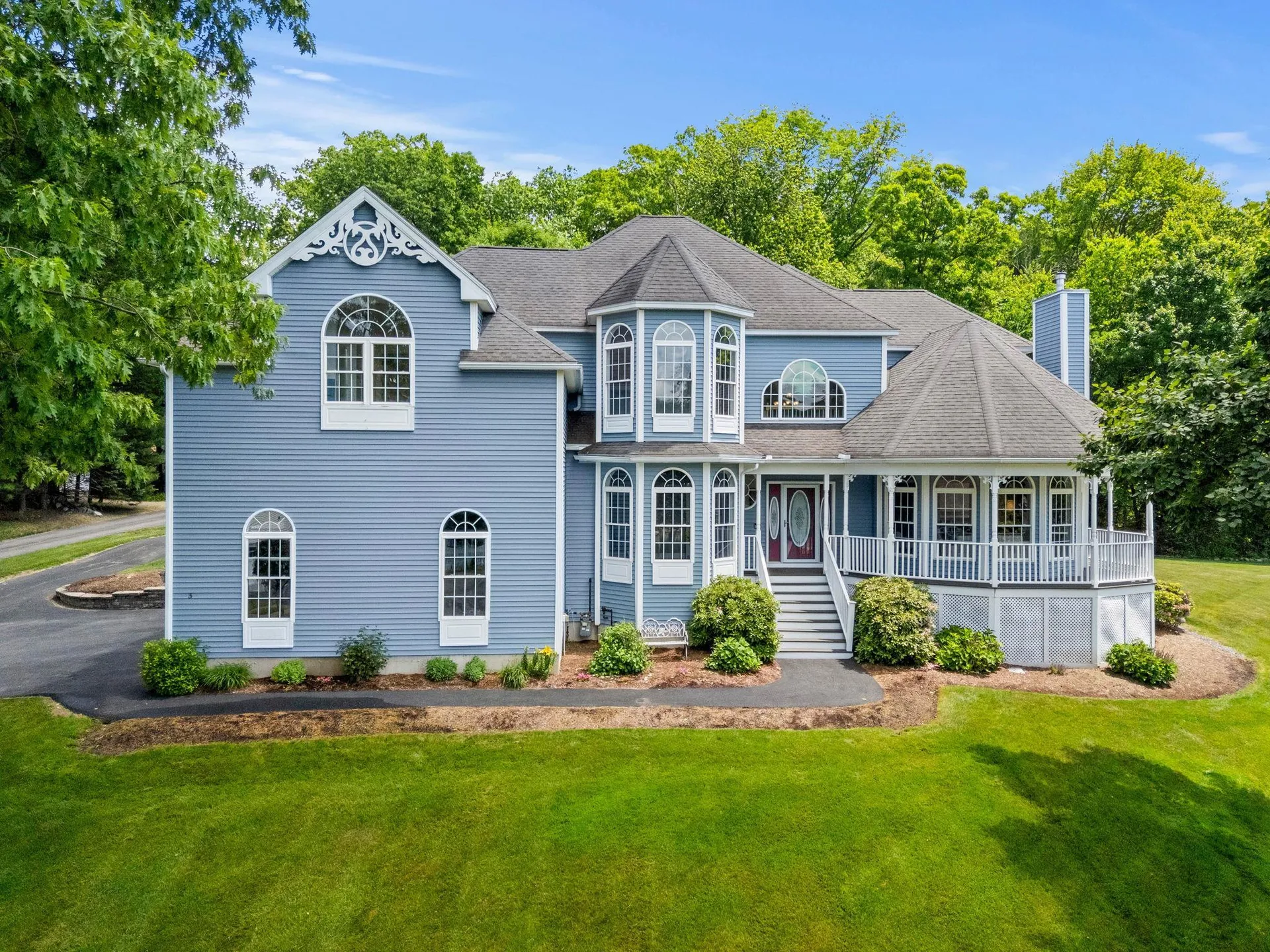 3 Rainbow Drive Nashua NH 03062