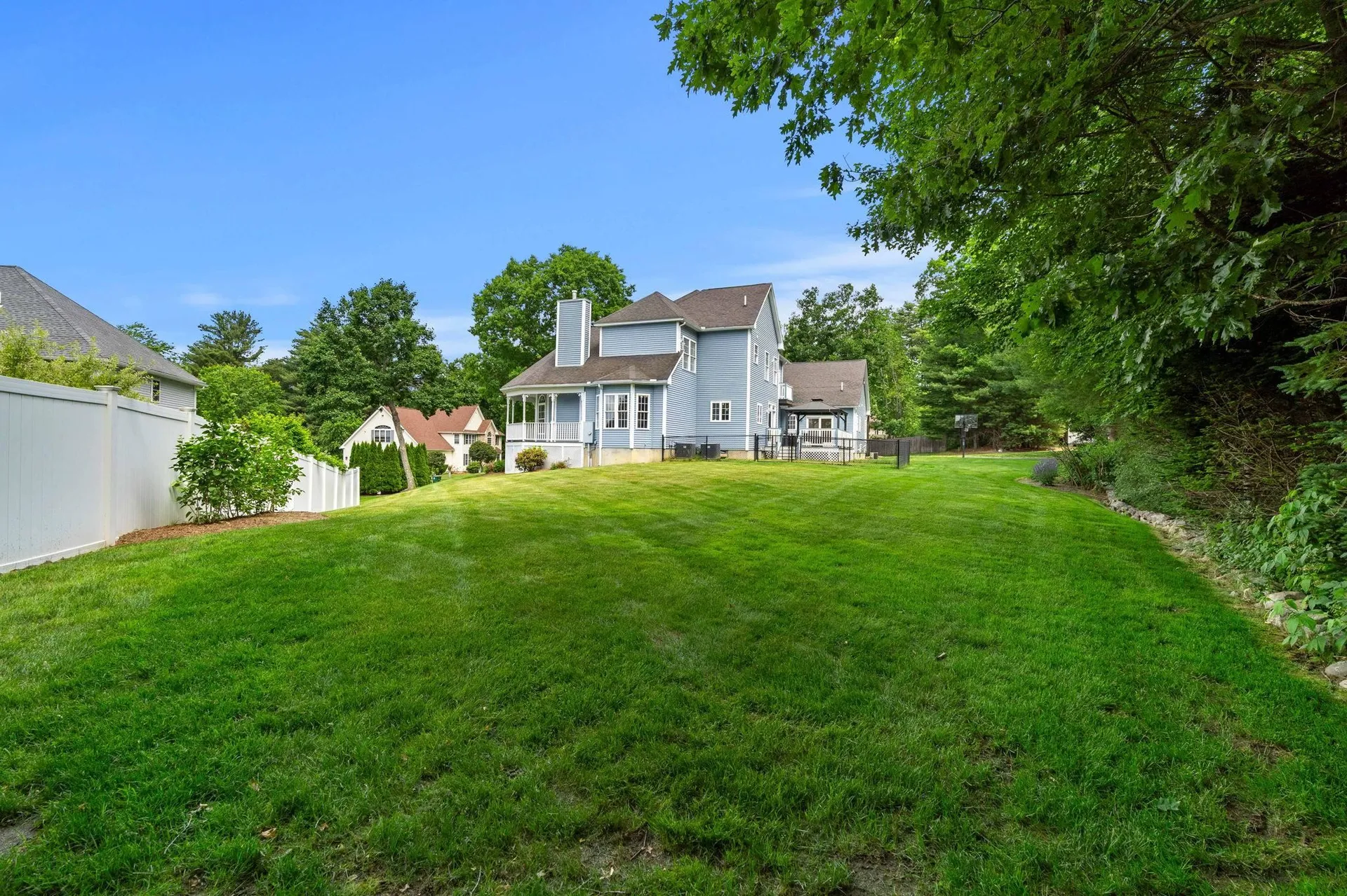 3 Rainbow Drive Nashua NH 03062