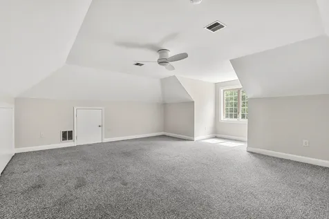 3 Rainbow Drive Nashua NH 03062