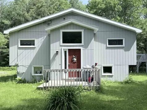 1317 South Hill Road Ludlow VT 05149
