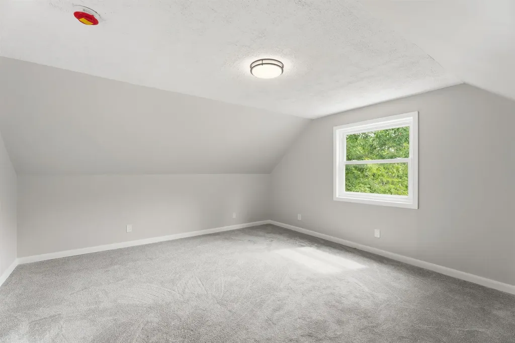 22 Farm Lane Seabrook NH 03874