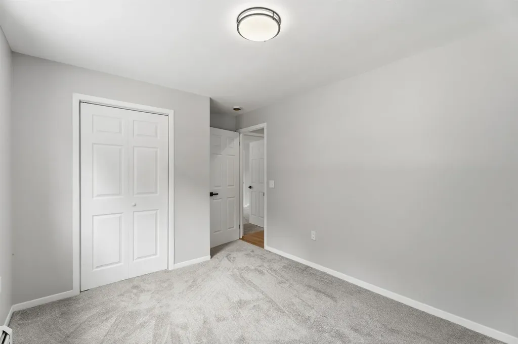 22 Farm Lane Seabrook NH 03874