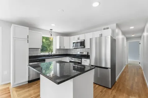 22 Farm Lane Seabrook NH 03874