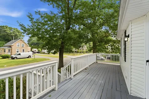 22 Farm Lane Seabrook NH 03874