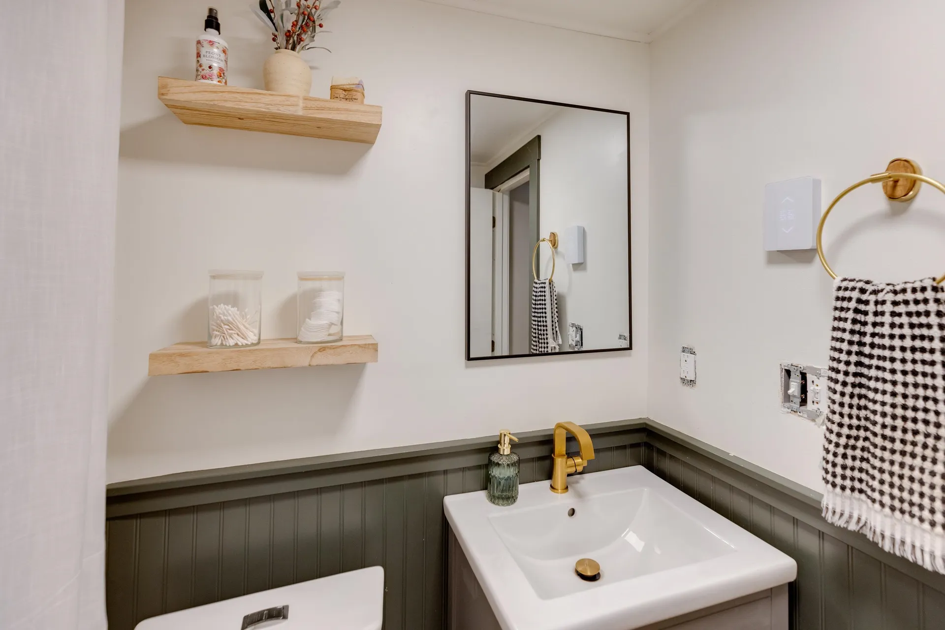 93 Lady Slipper Road Woodstock NH 03262