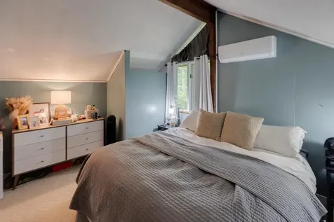 93 Lady Slipper Road Woodstock NH 03262