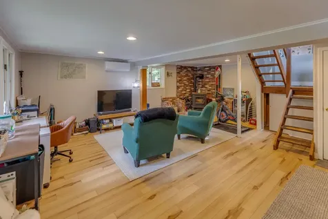 93 Lady Slipper Road Woodstock NH 03262