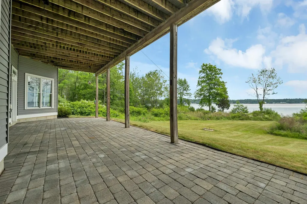 298A Dover Point Road Dover NH 03820