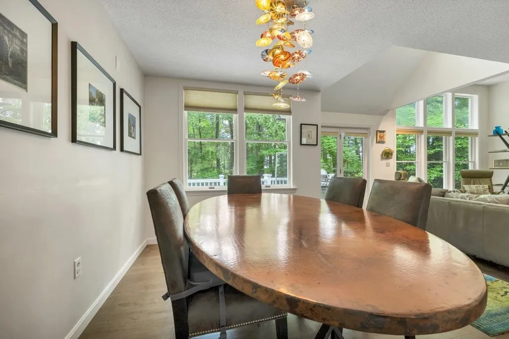 80 Cherry Hollow Road Nashua NH 03062