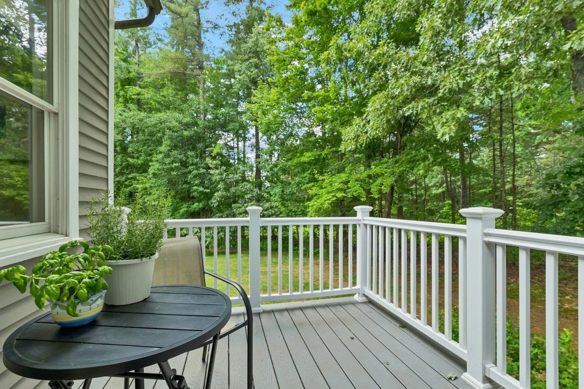 80 Cherry Hollow Road Nashua NH 03062