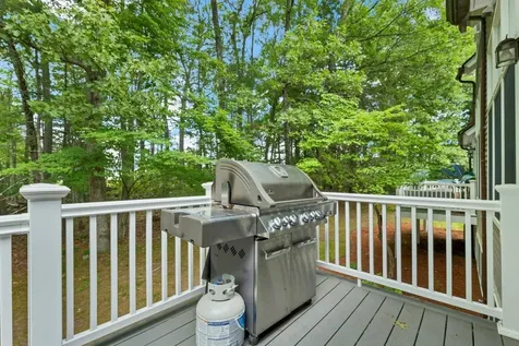 80 Cherry Hollow Road Nashua NH 03062