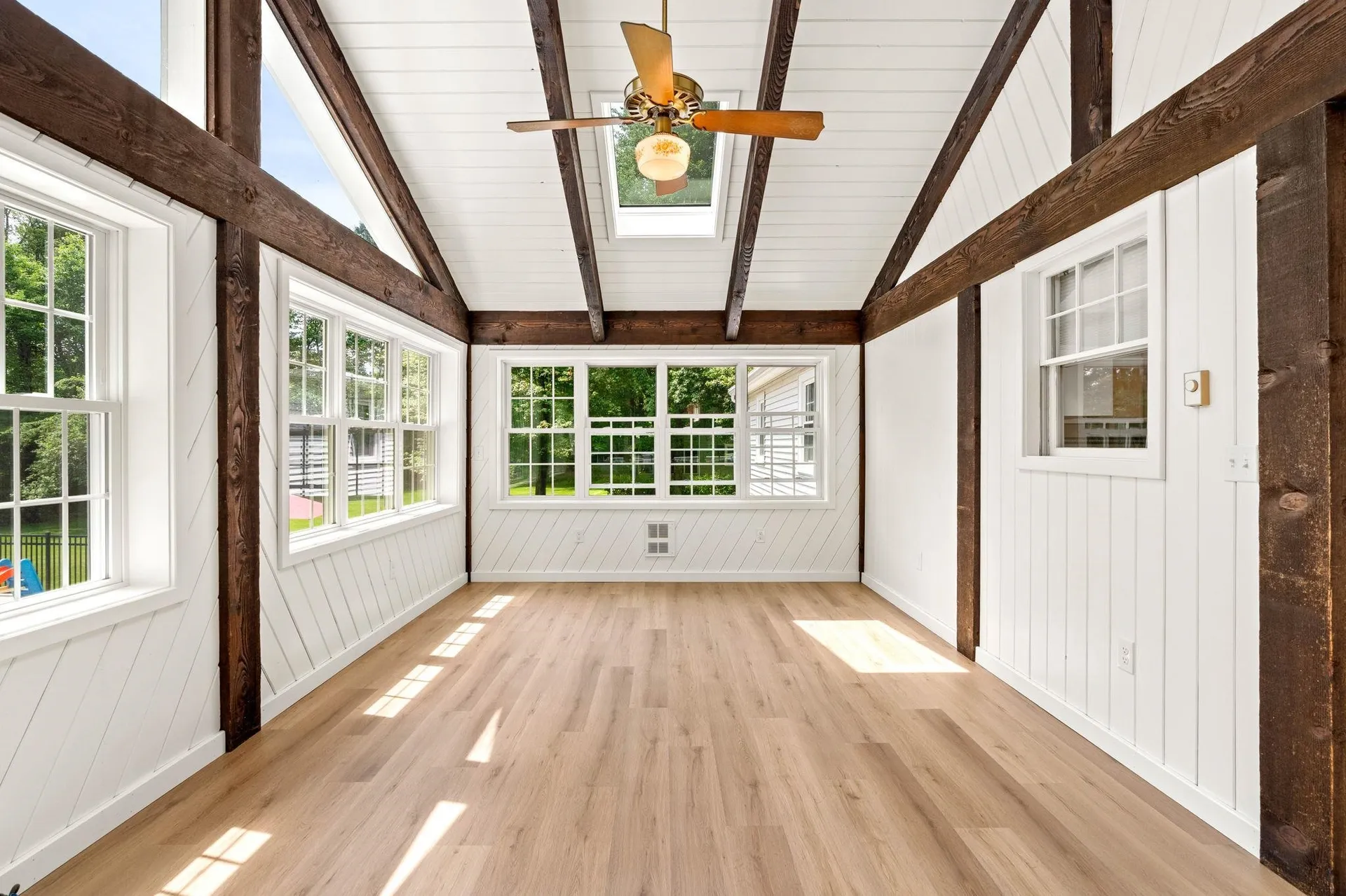9 Quaker Street Newton NH 03858