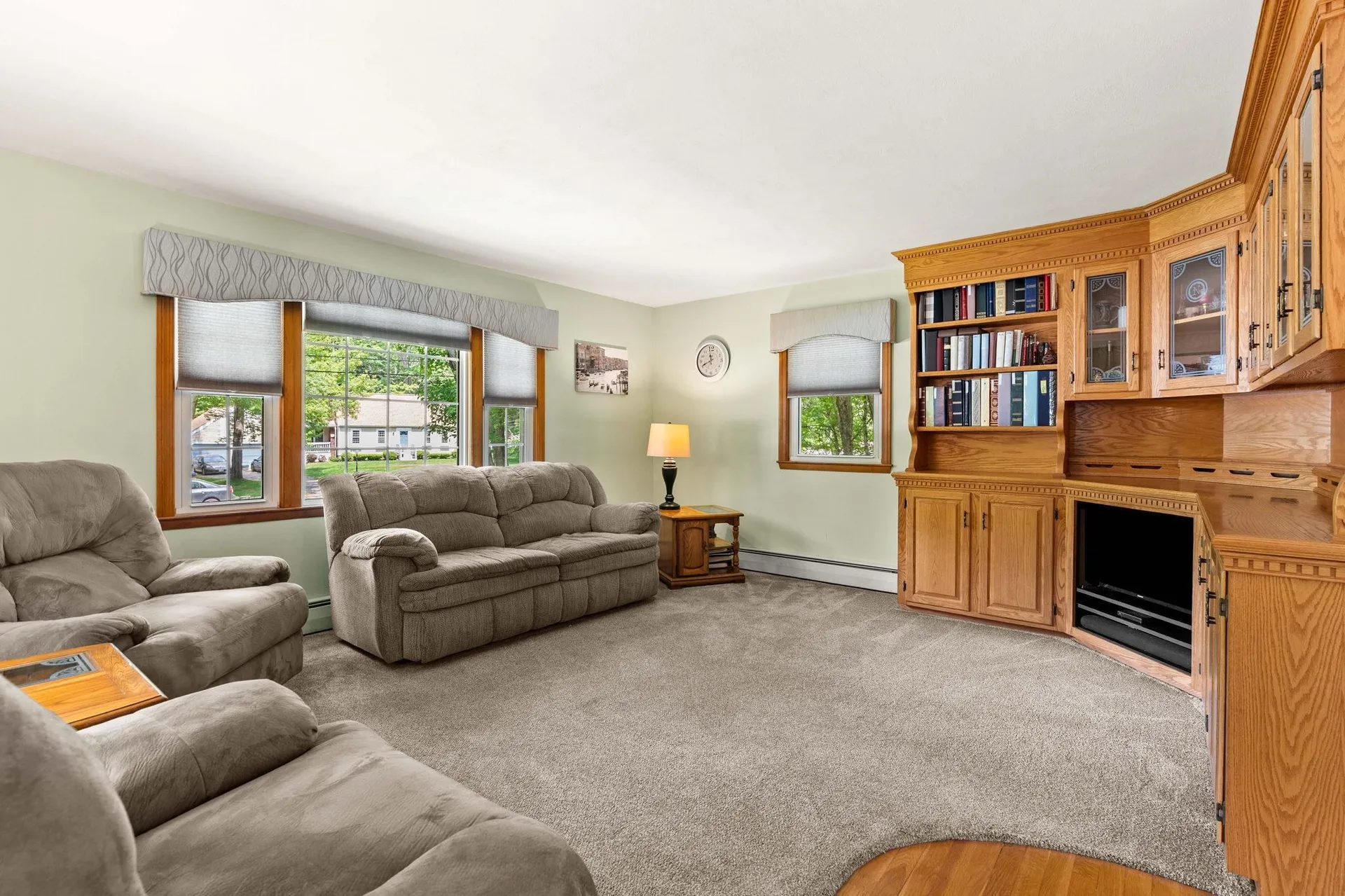 9 Quaker Street Newton NH 03858
