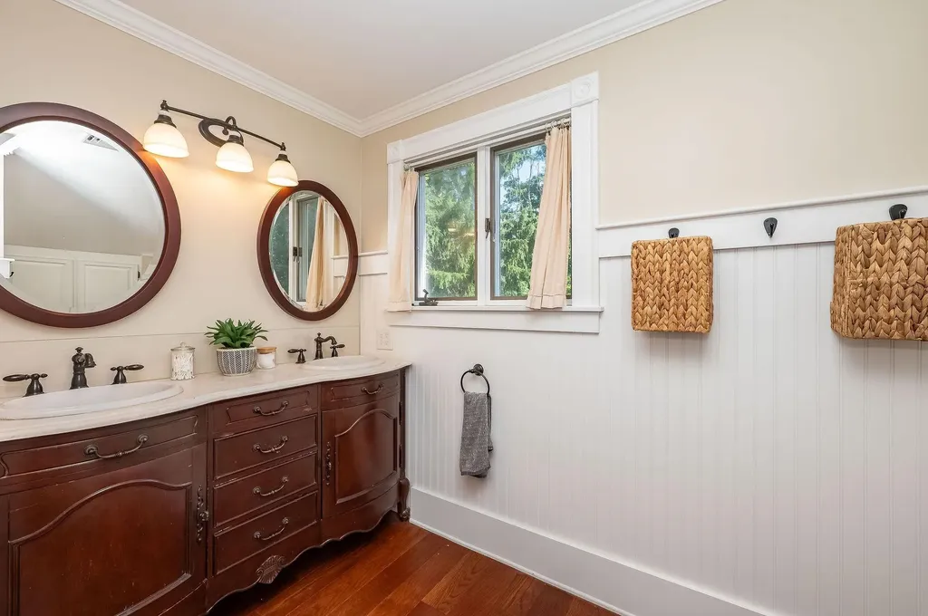 8 Prospect Street Rochester NH 03867