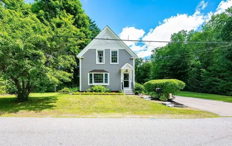 8 Prospect Street Rochester NH 03867