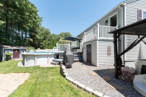 96 Ellingwood Street Manchester NH 03103