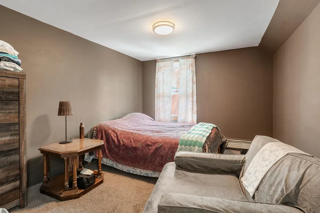 217 South Pleasant Street Bradford VT 05033