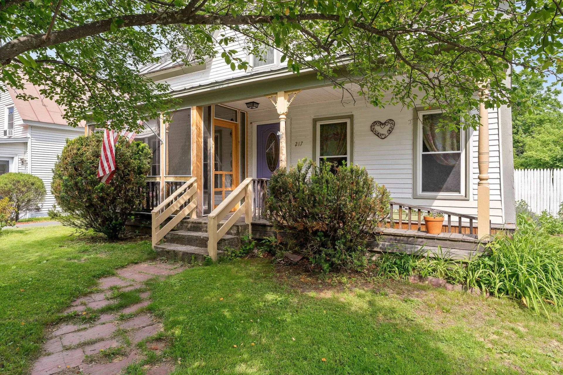 217 South Pleasant Street Bradford VT 05033