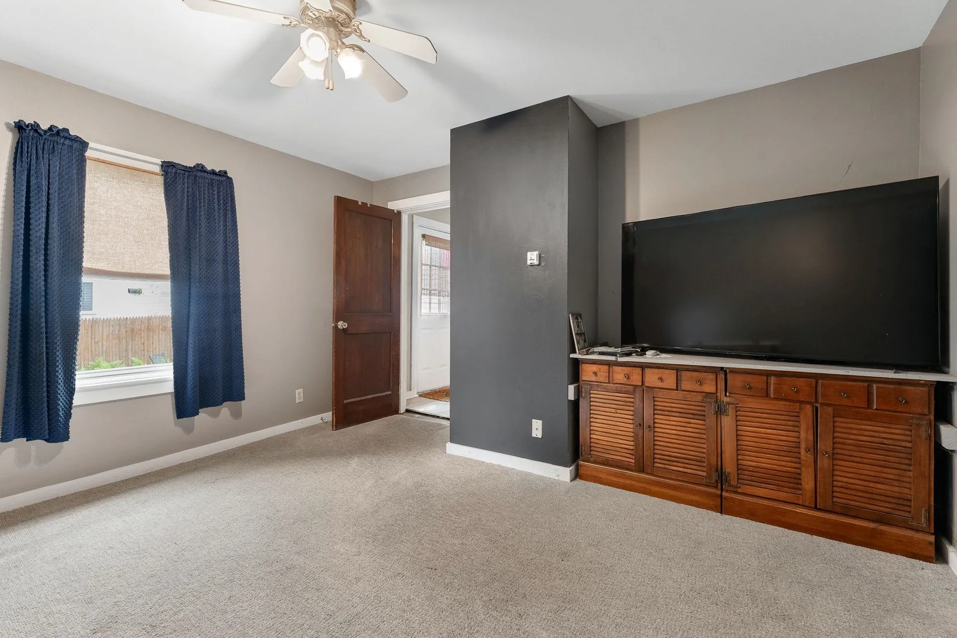 217 South Pleasant Street Bradford VT 05033