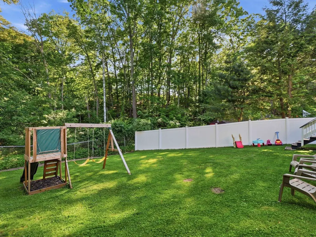 79 Holmes Drive Manchester NH 03104