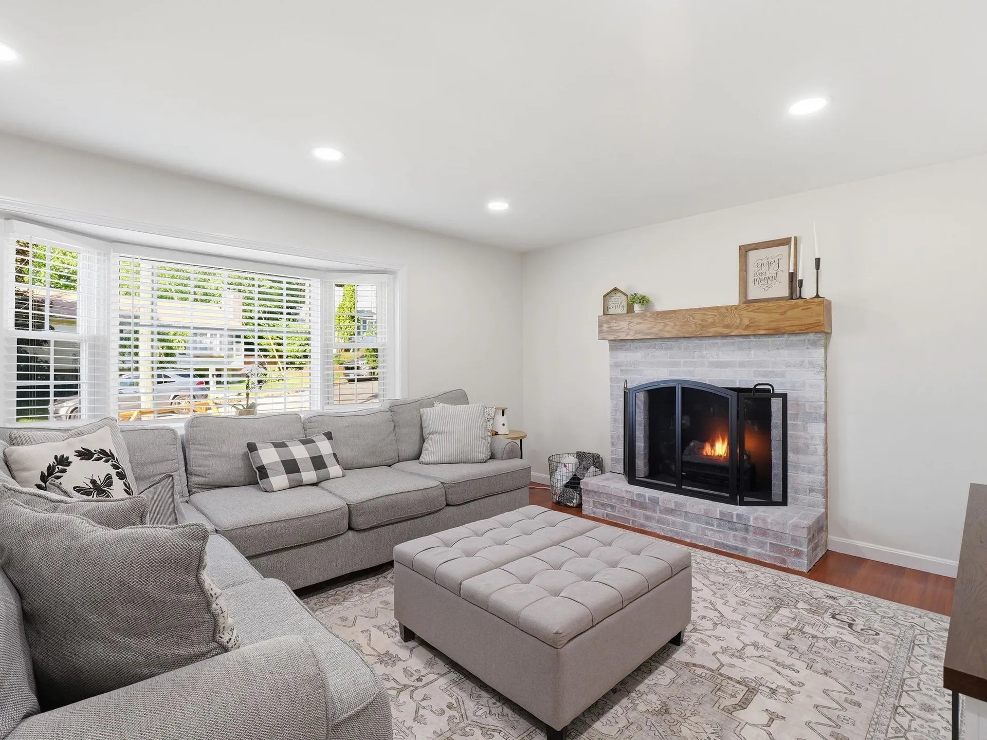 79 Holmes Drive Manchester NH 03104