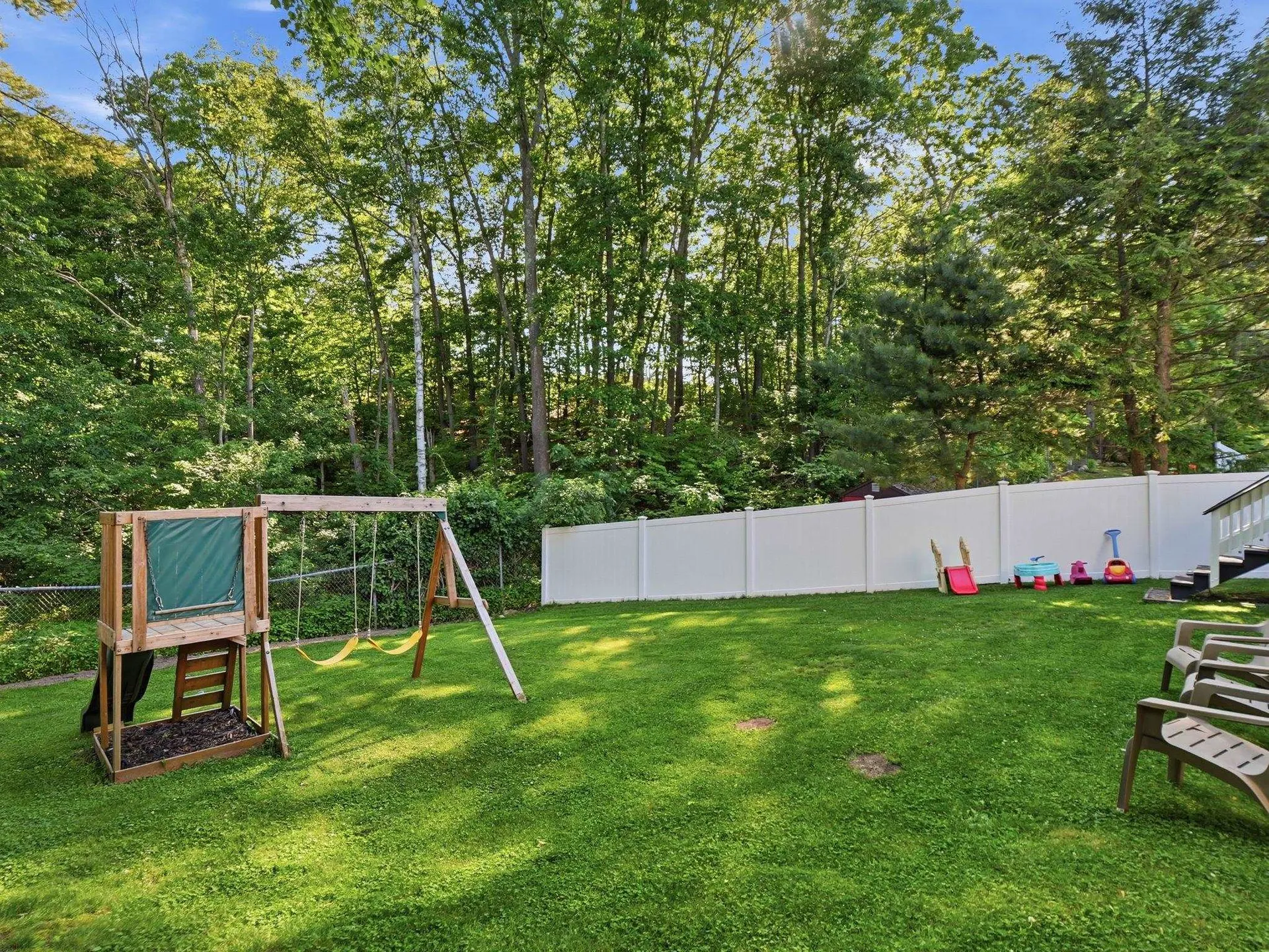 79 Holmes Drive Manchester NH 03104