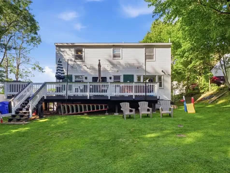 79 Holmes Drive Manchester NH 03104