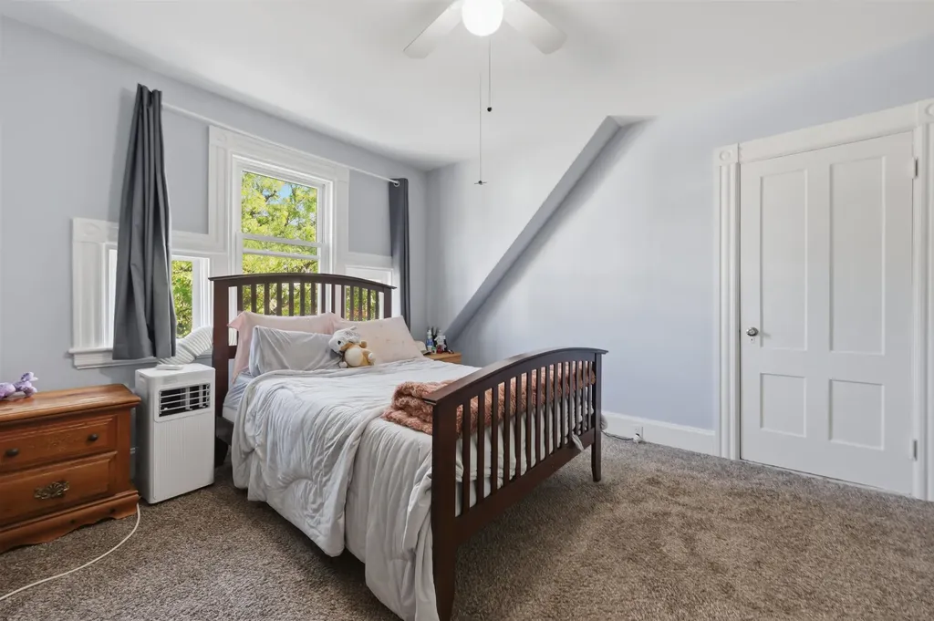 6 Blake Street Concord NH 03301