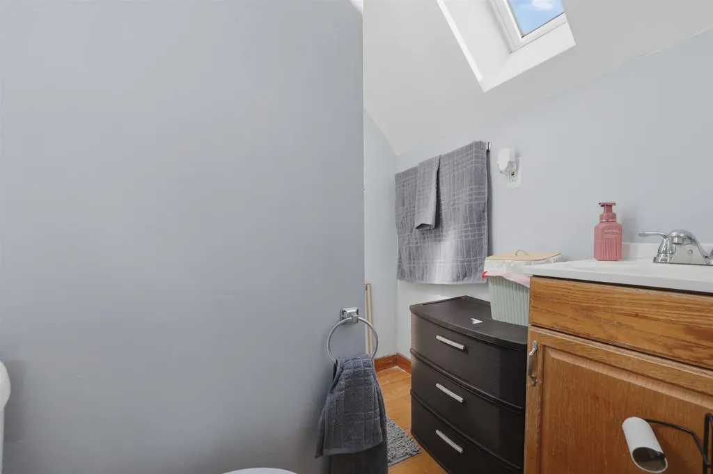 6 Blake Street Concord NH 03301