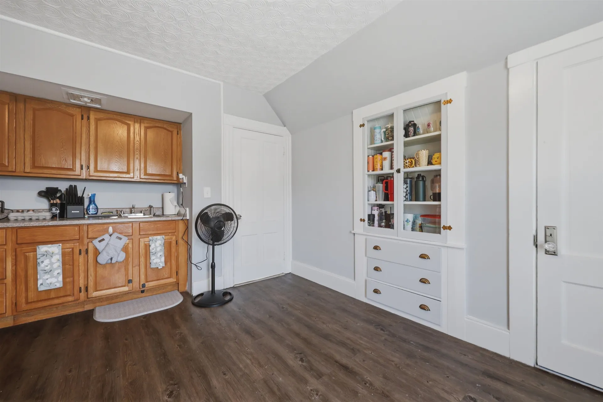 6 Blake Street Concord NH 03301
