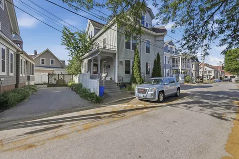 6 Blake Street Concord NH 03301