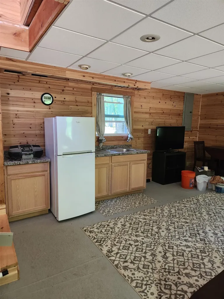 253 Back Ashuelot Road Winchester NH 03470