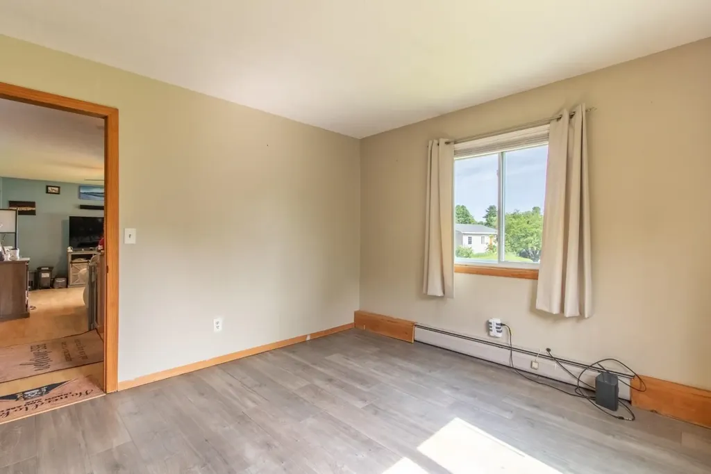 115 Scottsdale Road Newport City VT 05855